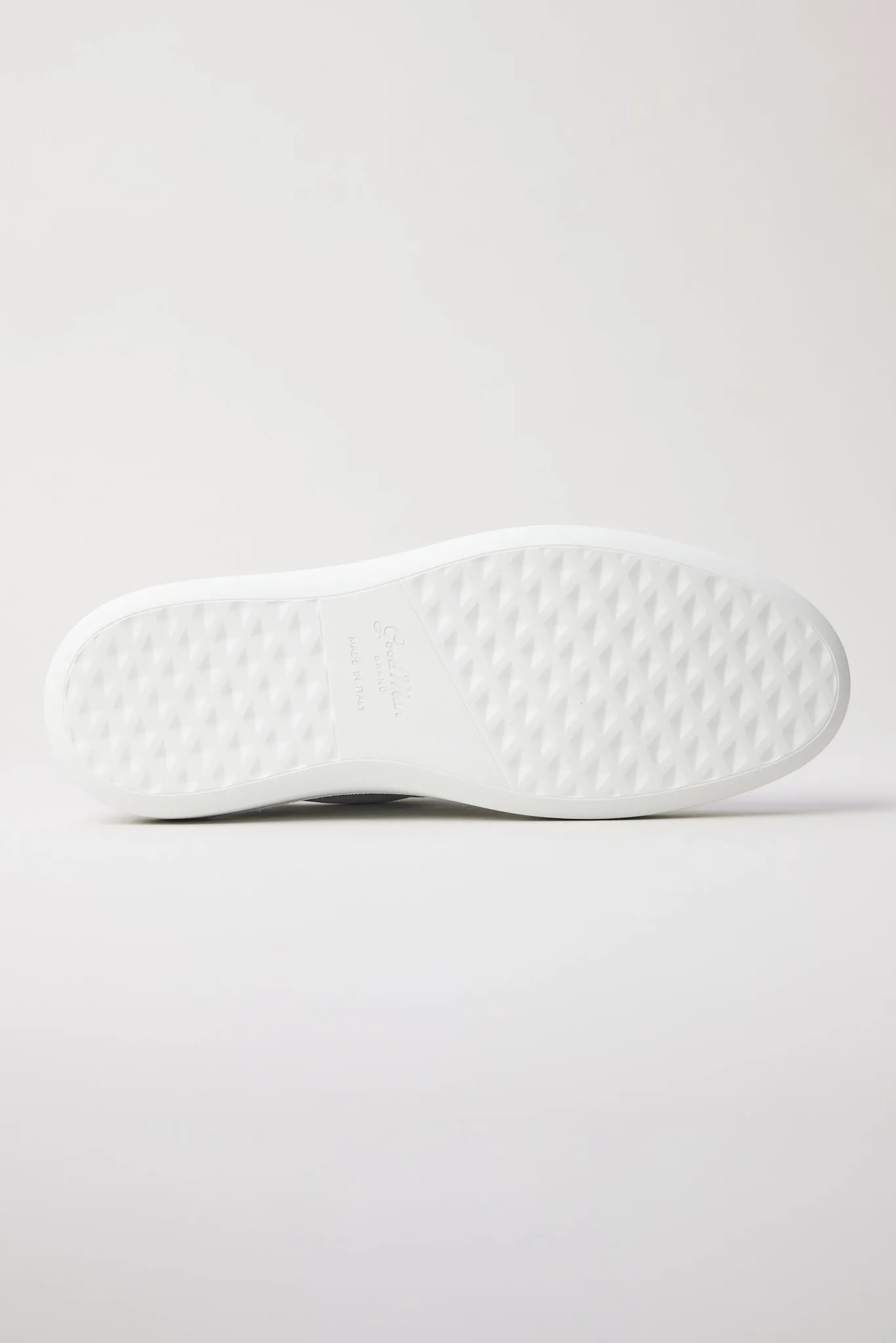 Good Man Brand Modern London Lo Top Sneakers