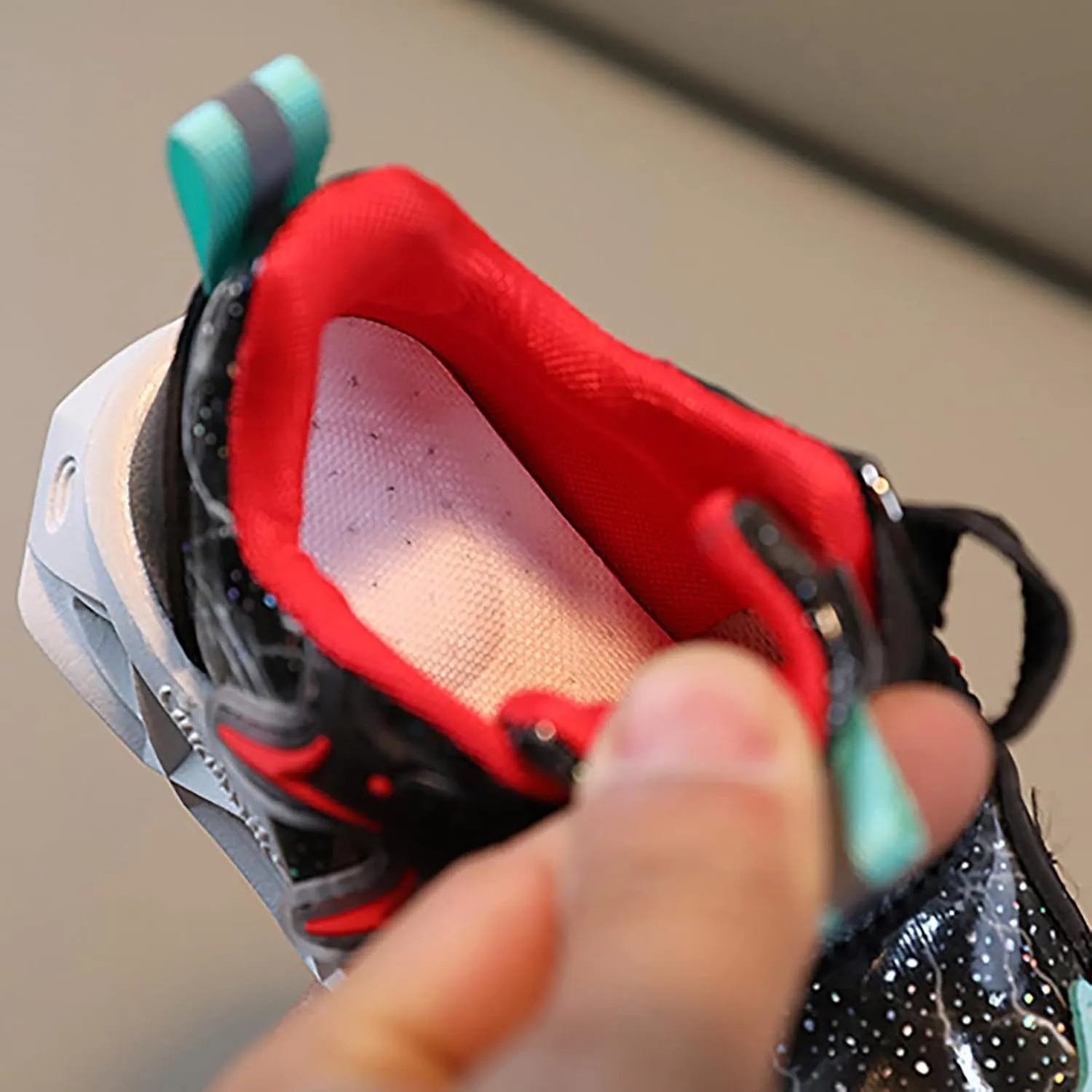 Infant Baby Shoes Children's Sneakers LED Charged Breathable Soft Sole Strap Collision Color Solid Tied Canvas Shoes