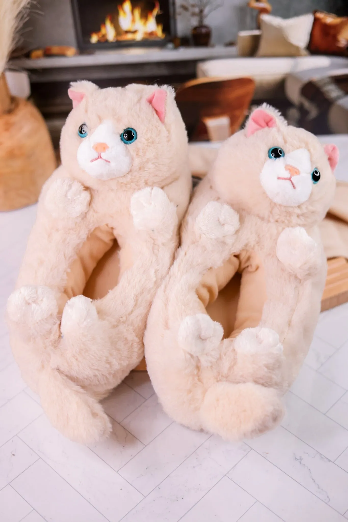 Kitty Hugs Hugger House Slippers