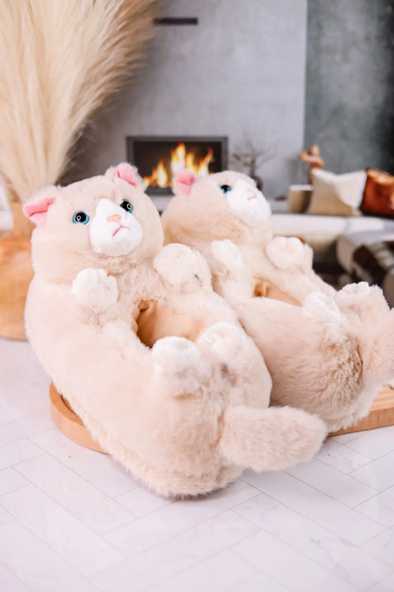 Kitty Hugs Hugger House Slippers