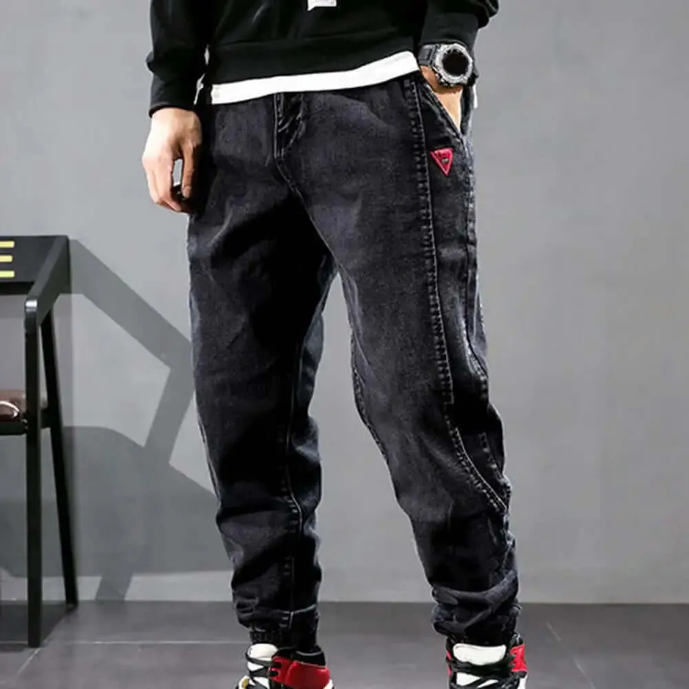Men's Relaxed-Fit Cargo Pants: Urban Style & Comfort