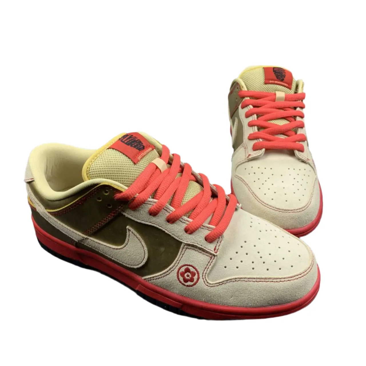 Nike Dunk Low Gold