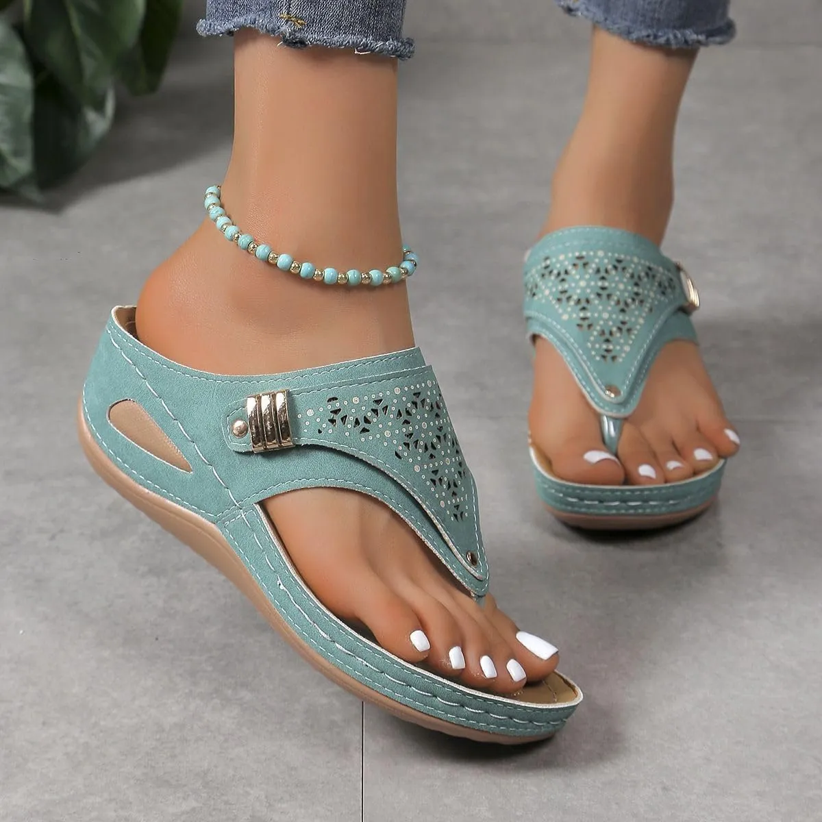 Sandals Women Dressy Summer Flat Cute Casual Beach Shoes Orthotic Slides Comfortable Orthopedic Thong Flip Flops 2025
